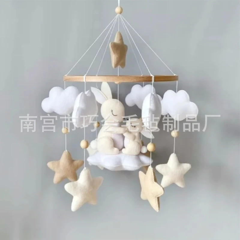 Baby Nursery Neutral - Mobile bébé en feutre doux fait